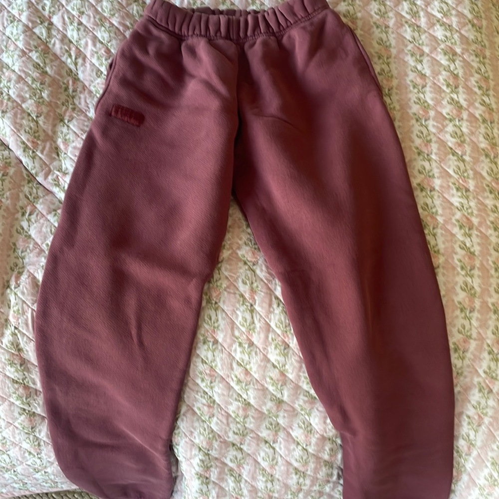 Set active high rise sweats . Canyon color